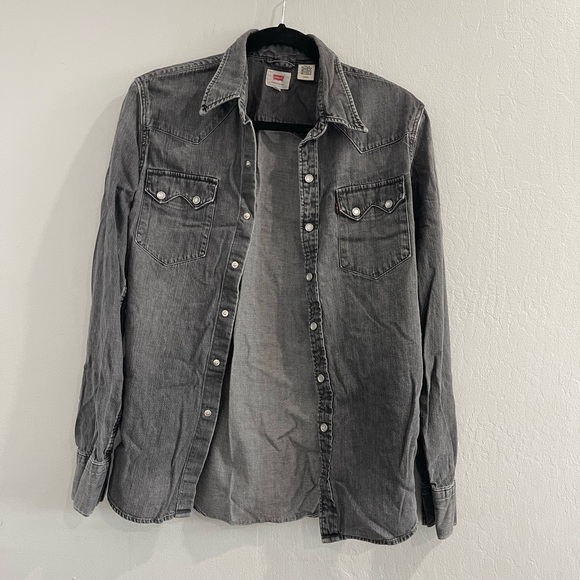 Levi's Jackets & Blazers - Levi’s Western Denim Grey Shirt Size Small